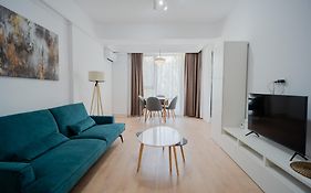 Amazing View Apartments - Iuliu Maniu & Politehnica Park